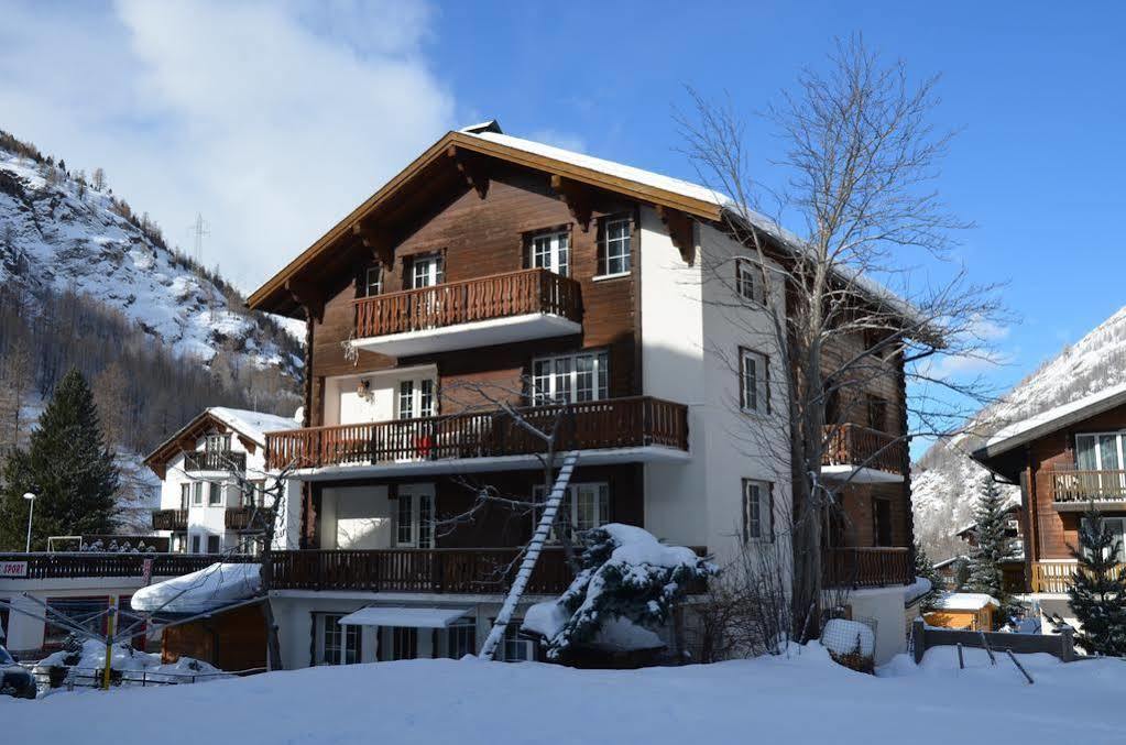 Appartamento Haus Alpenperle Saas-Almagell Esterno foto