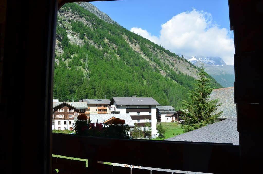 Appartamento Haus Alpenperle Saas-Almagell Esterno foto