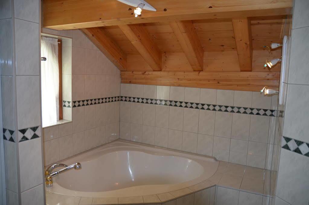 Appartamento Haus Alpenperle Saas-Almagell Esterno foto
