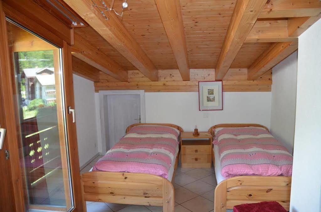 Appartamento Haus Alpenperle Saas-Almagell Esterno foto
