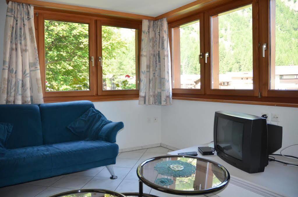 Appartamento Haus Alpenperle Saas-Almagell Esterno foto